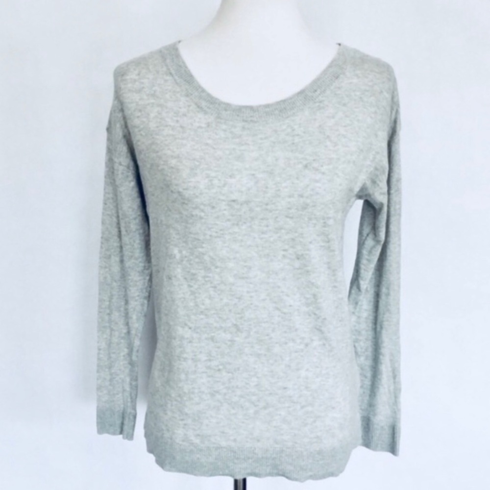 NWT APT. 9 Gray Long Sleeve Hi Lo Split Back Top